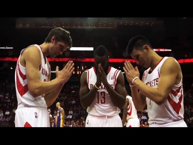 手の背景イラストを保持しているピンクの国際友情日 ピンク 国際親善デー 友達の背景イラスト 友情 友情 友情 手をつないで ハンドシェイク無料ダウンロードのための壁紙画像 - Pngtree