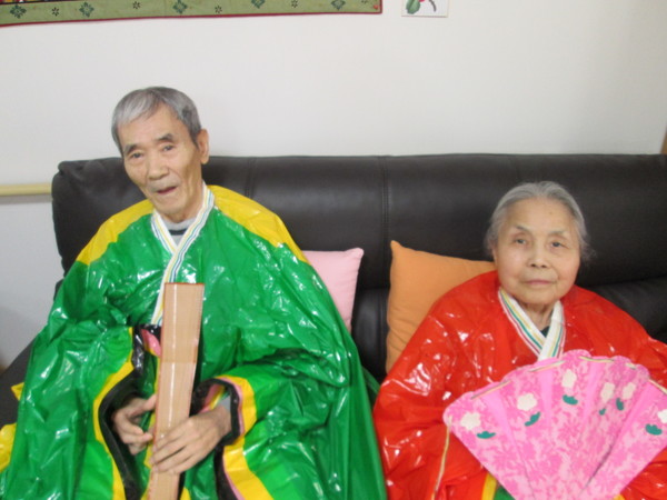 手作り衣装 自分で作る楽しさ！簡単ひな祭り衣装福岡 春日市 親子教室つむぐ