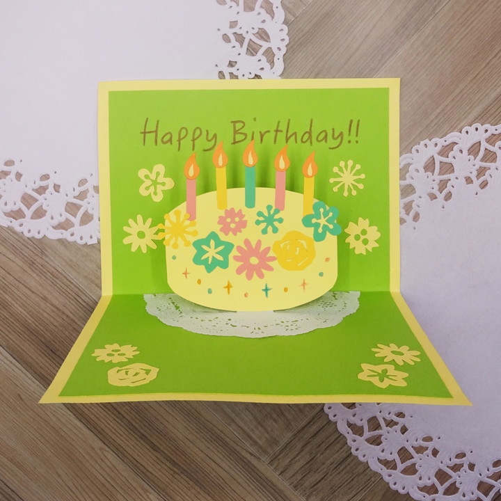 友だちの誕生日に使お🎉製作 手作りカード バースデーカード 暇つぶし 一人時間 制作過程 画用紙 保育士の休日TikTok