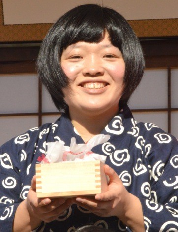 おかっぱ頭で、ものすごく化粧が濃い芸能人の名前わかるかたいますか？？ - 女- Yahoo!知恵袋