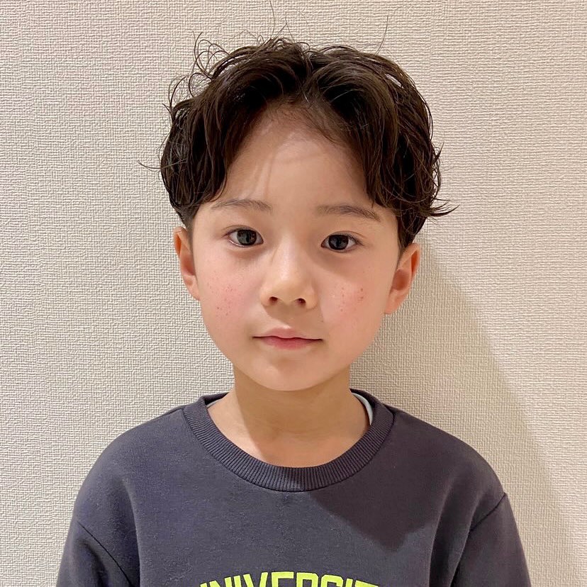 小学生の男の子の髪型 2024最新 おしゃれヘアカタログ123選！いつもよりおしゃれになれる髪型を長さ別にご紹介サンキュ