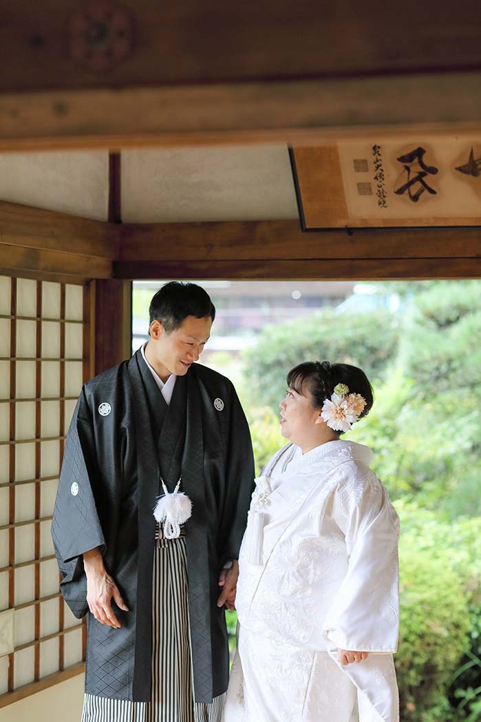 京鐘 京都本店で和装衣裳を探す日本の結婚式