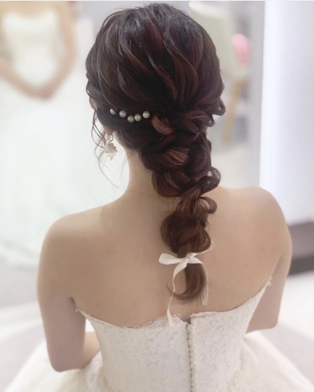 結婚式お呼ばれへア あみおろしアレンジLE・WIN ginza ルーウィン ギンザ のヘアスタイル美容院・美容室を予約するなら楽天ビューティ