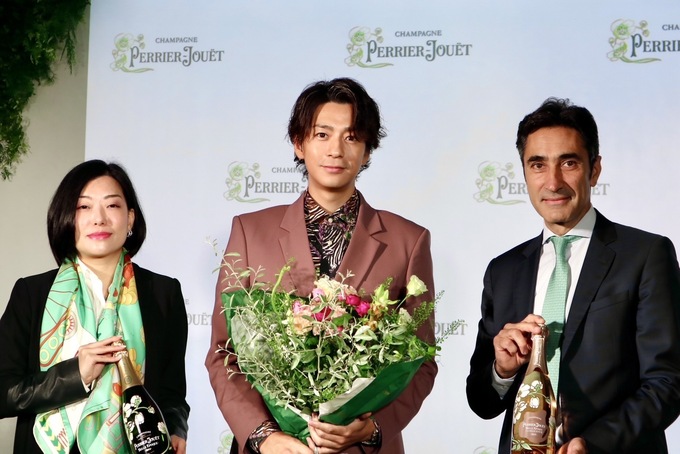 三浦翔平 37 「家族増えました」妻・桐谷美玲 35 も報告「翔平くんに似てるね」などの反響 - ABEMAエンタメ - 話題のSNSニュース無料動画・見逃し配信を見るならABEMA