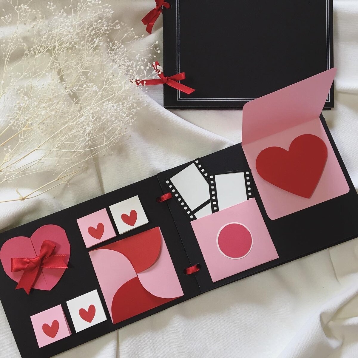 楽天市場 バースデーアルバム 20歳 スージーラボ 台紙 手作り 写真 フリー プレゼント プレゼント用 書き込み サプライズ 自作 成人式 20年出産祝い 男の子 女の子: FAVRAS ファブラス 雑貨＆ギフト