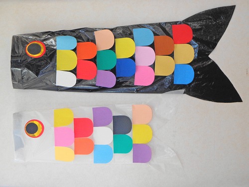 輪飾り工作ネタ 輪かざりでこいのぼり！Carp streamer with ring ornaments ５月壁面飾り高齢者レクOT デイ 保育DIYおりがみorigami創作簡単