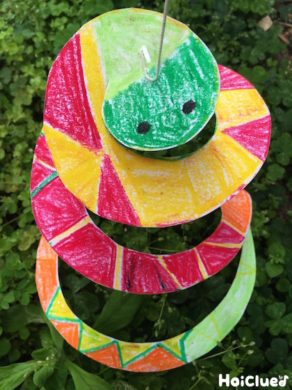 お正月折り紙 「へび」 2025年の干支 の作り方子どもが楽しめる！手順を写真で解説保育士・幼稚園教諭のための情報メディア ほいくis ほいくいず