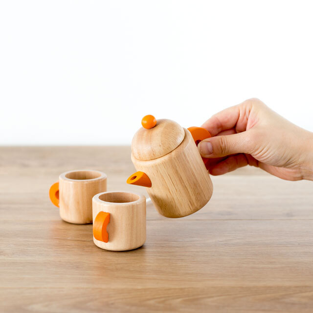 布おむつ.jp エデュテ レーベルレーベル ティーセット 木のおもちゃ お誕生日 プレゼント おままごと ままごとセット ティーカップ ティーポットキッチン 2歳 3歳 女の子 男の子