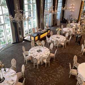 アプローズスクエア 名古屋迎賓館で結婚式結婚式場を探すならハナユメ