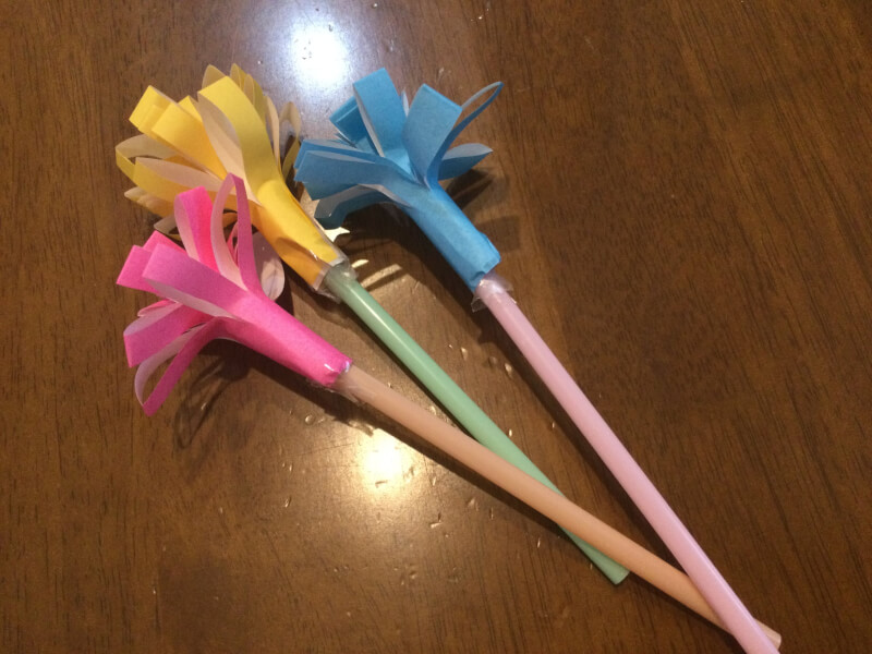 𖤣𖥧𖥣｡ ▷ 卒園プレゼントせいさく クリアファイルでコサージュ🏵️ 参考にしてください𓂃𓈒𓏸 作ってみたよ！というかたはぜひDMで教えてください♡ みんなの作品見せてね🥳 コメントや質問も待ってまーす ✈︎ * * ご覧いただきありがとう