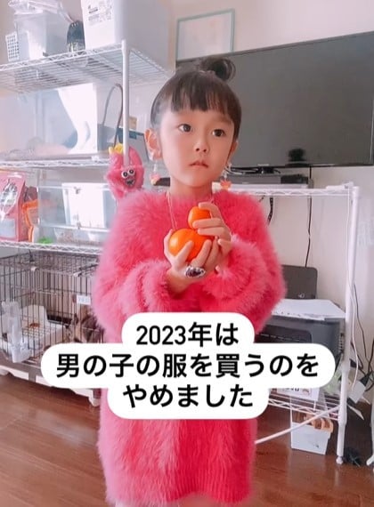 小学生が“袴”で卒業式に参加するのは当たり前？女の子だけでなく男の子も アニメキャラの影響で興味を持つ子が増加 着付けに密着