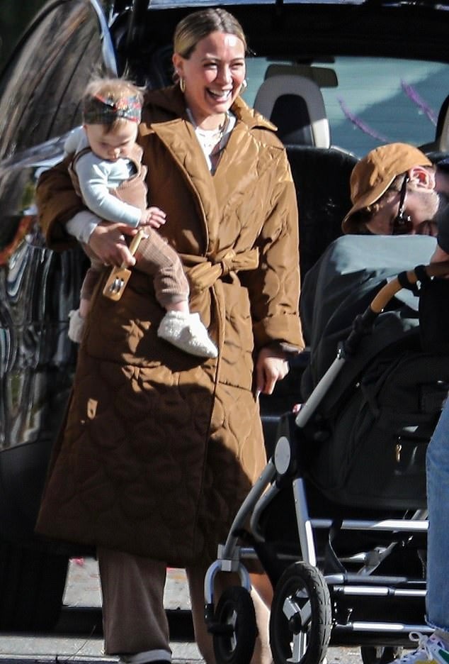 ヒラリー・ダフ、第4子の妊娠を発表カルチャーELLEエル デジタル