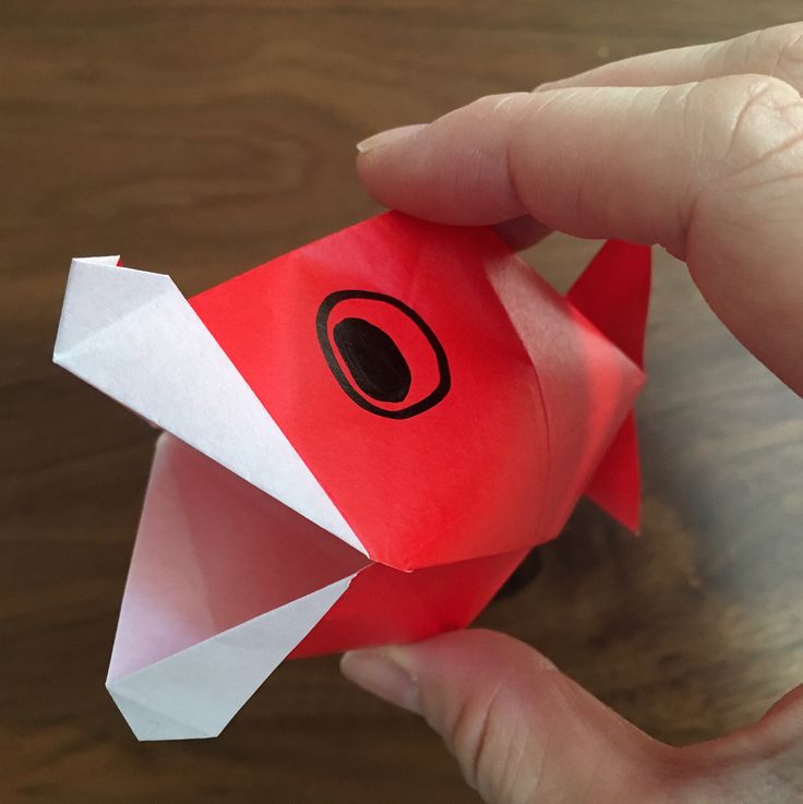 子供が喜ぶ！ 折り紙の簡単なアイデア。プレゼントにも