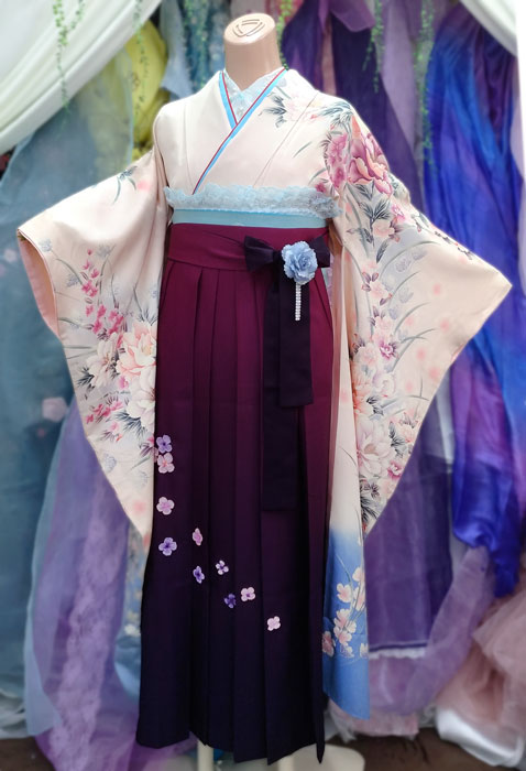 卒業式 袴 レンタル 女 fboh1209 着物レンタル 卒業袴 フルセットレンタル 大人用 女性 大学 短大 専門学校 謝恩会 高校 文化祭大きめ小学生 卒業式袴 ２月 ３月 ４月 袴レンタル 人気 春 「CECIL McBEE」ブランド ピンク薔薇×紺袴-貸衣裳ぽえむ 本店 卒業式 袴