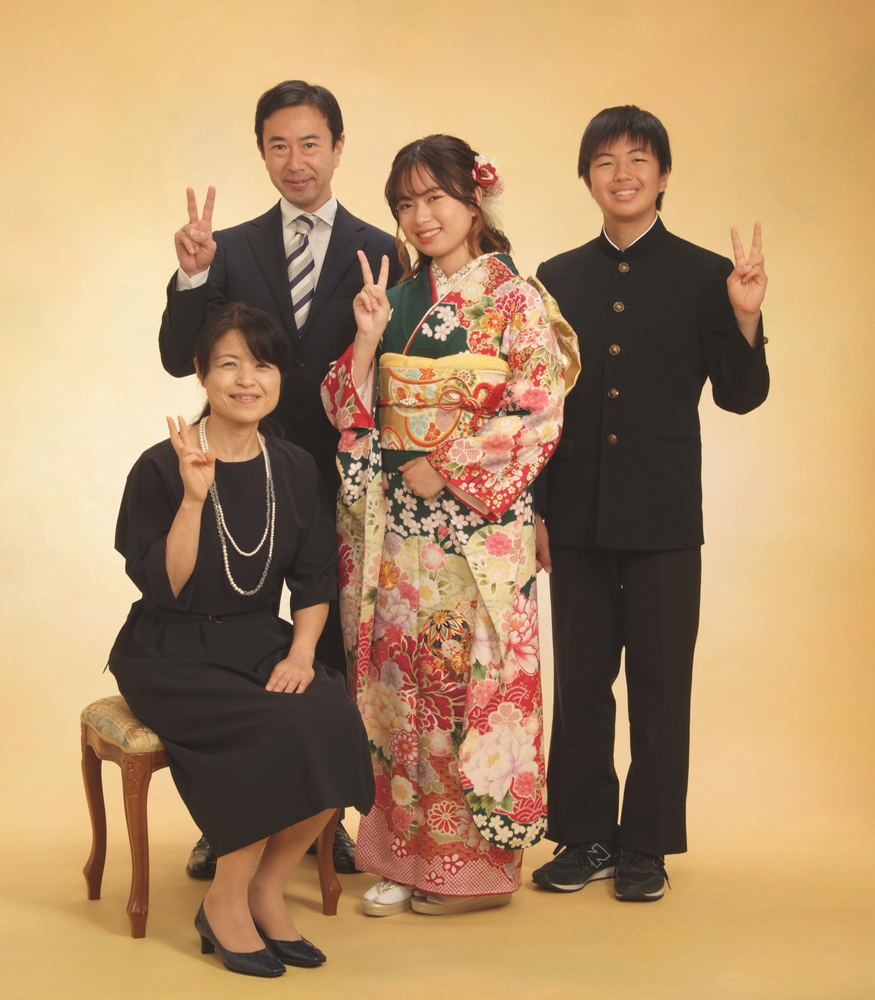 七五三の主役じゃない『兄弟姉妹の服装』はどうする？年齢別・男の子＆女の子のおすすめコーデと選び方 - 七五三,成人式,フォトウエディングの撮影なら阿部写真舘茨城 プレイアトレ土浦店へお任せ