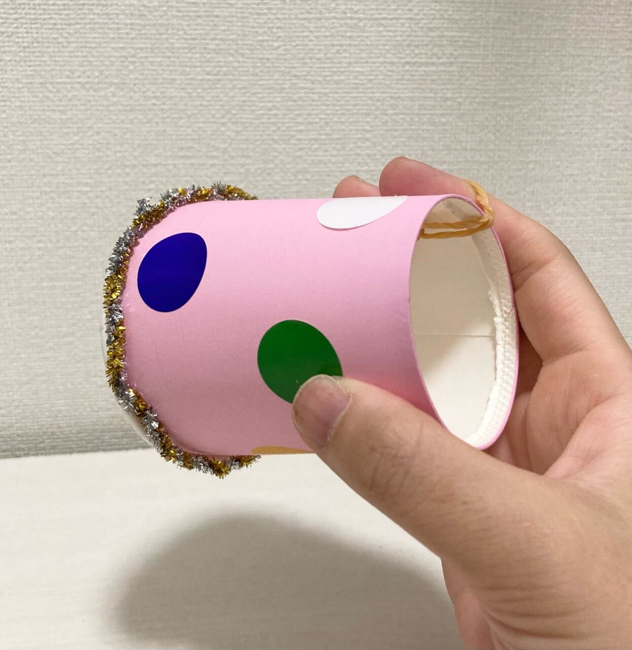 ✿-———✿-———✿-———✿ ⁡ @_.yu__ko._さんの投稿をご紹介します✨ ⁡ みなさんの運動会は、いつですか？下のアンケートにぜひご回答下さい秋のところが多いですかね？ ⁡こちらは、運動会の万国旗のアイデアです