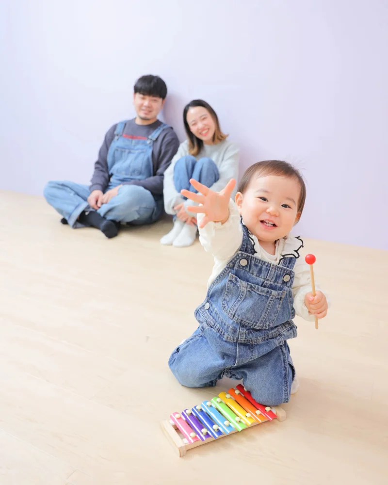 マネしたい♪「ユニークな家族写真が撮りたい！」おもしろポーズ&撮り方アイデア集kosodate LIFE 子育てライフ