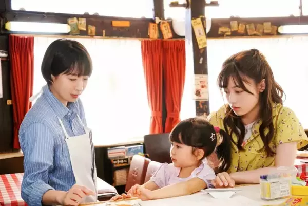 橋本環奈 洋服の青山 CM 家族で青山篇。「お父さんの馴染みのスーツ屋さんに連れてきてもらいました」 CM曲：”僕らの輝橋本環奈 CMbb-navi