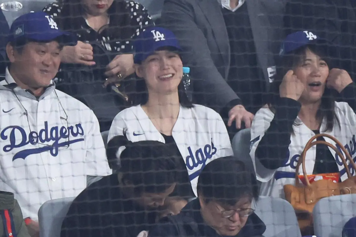 画像25枚 大谷翔平の「嫁」田中真美子は大谷の母似？検証!yuro-log