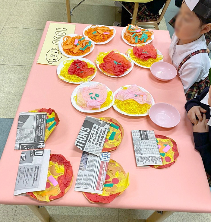 鳴海ヶ丘幼稚園かわらばん