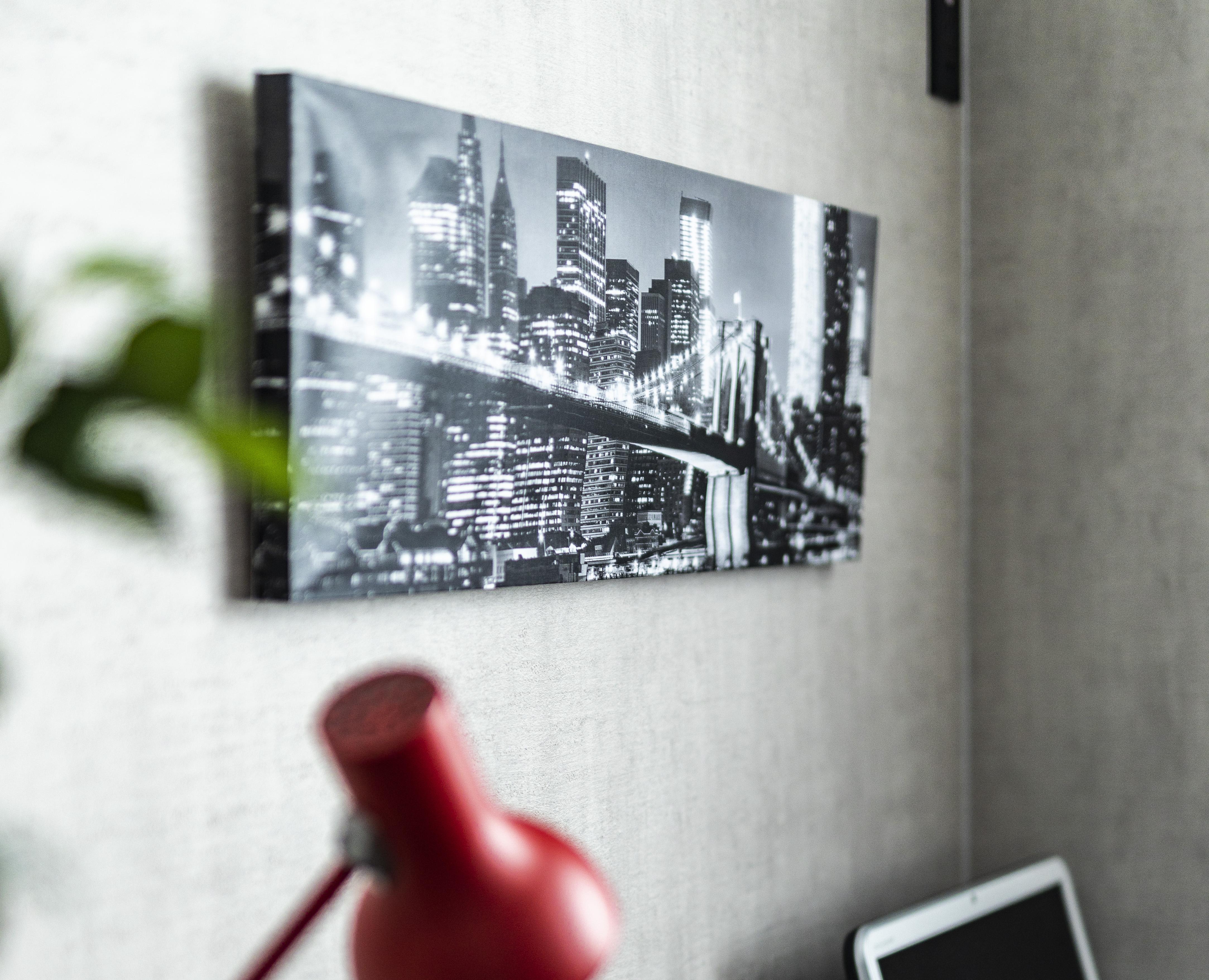 推し活はかどる！お気に入りのクリアホルダーをポスターのように飾れる「クリアホルダーぴったりフレーム」を新発売ナカバヤシ株式会社のプレスリリース