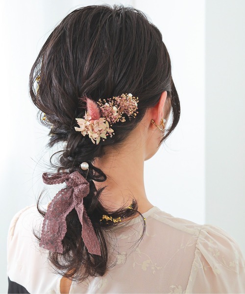 タイトめローポニー 金箔のポイントが人気です！ 結婚式参列にぜひお呼ばれヘア結婚式ヘアGrandStory SHIBUYA所属・卒業式お呼ばれヘアセット︎ミキのヘアカタログ 20221017221014 ミニモ