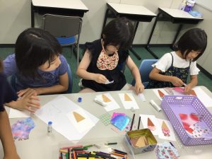 ヒマワリと子供の暑中見舞い状 イラスト素材7412890- フォトライブラリ