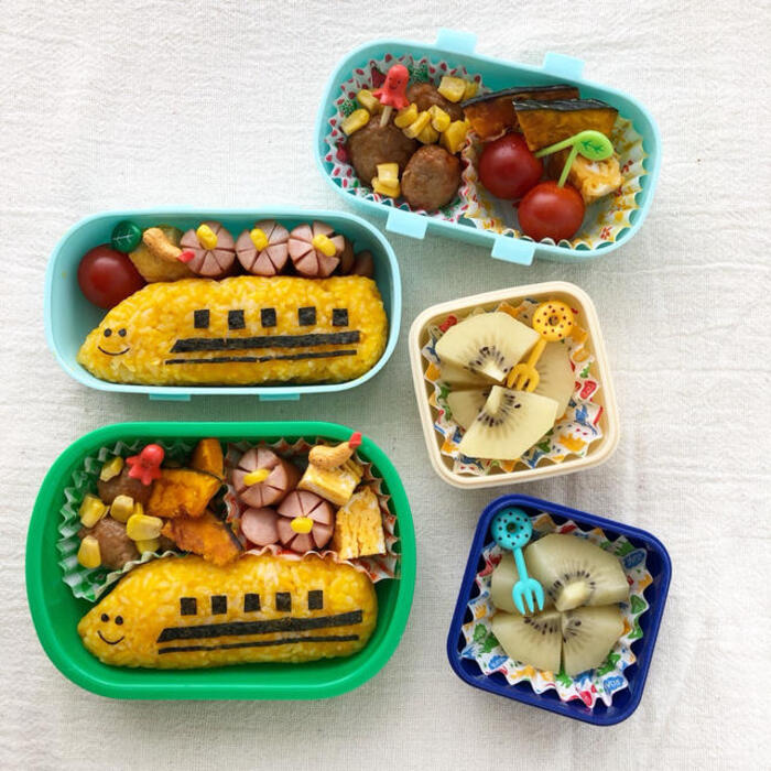 カーズ 』のキャラ弁作りに挑戦！真っ赤なボディが男の子に大人気！HugKum はぐくむ