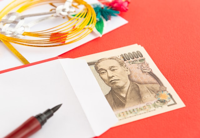 結婚式のゲストへ余興やスピーチを依頼する際のマナーと招待状付箋の文例みんなのウェディングニュース