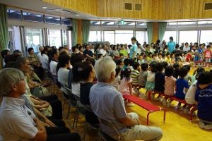 子どものうた弾き歌いベスト50 注釈付き 訪問演奏にも使える、シニア世代の方々に聴かせるというコンセプトの楽譜「おじいちゃんおばあちゃん に弾いてあげたい50の歌」シンコーミュージック・編ピアノ教本・曲集リーラムジカピアノ教室コンサルティング