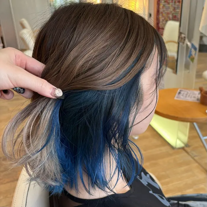 ボブのインナーカラーはどこに入れる？知っておきたいポイントと色別カタログ集ホットペッパービューティーマガジン