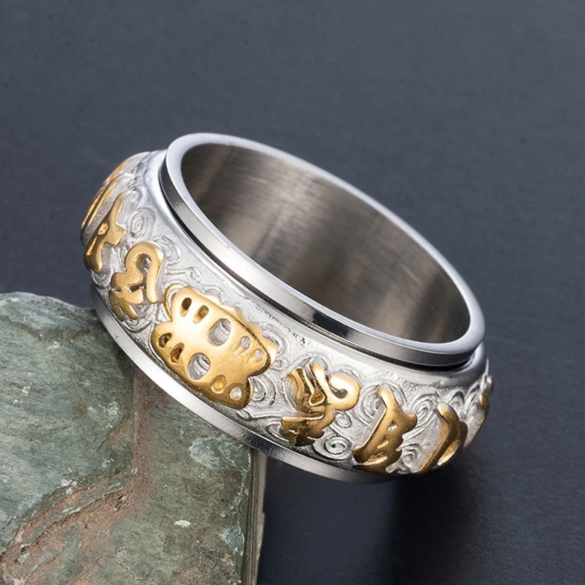 80後」チベット族の結婚記念写真が話題に--人民網日本語版--人民日報