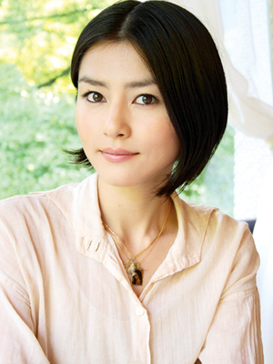 宝生舞、行方不明騒動の怪 映像権利会社の「音信不通リスト」入りも - 芸能 - ZAKZAK