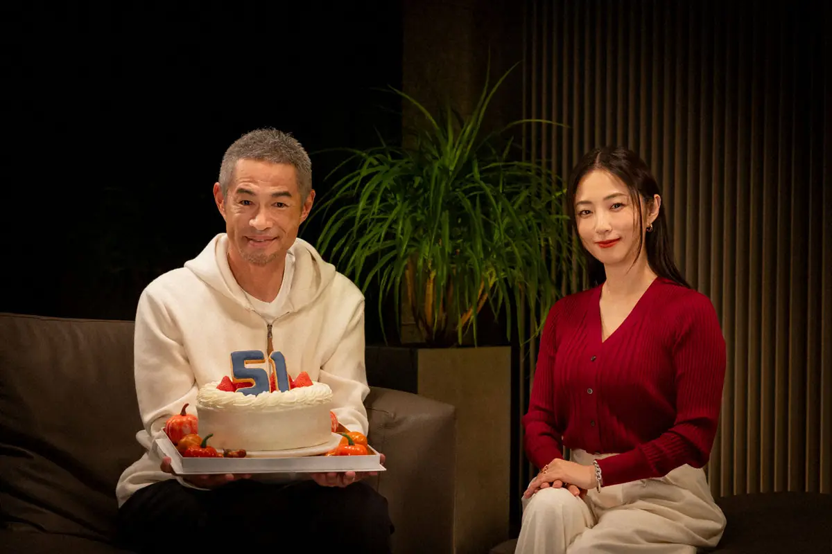 カージナルス戦を観戦に訪れたマーリンズ・イチロー選 ：イチローさん 写真特集：時事ドットコム