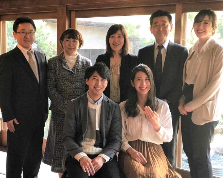 両家顔合わせみんなが悩む“服装問題”！ふさわしい服装とは＜男性・女性・親・兄弟姉妹＞結婚準備ROOM