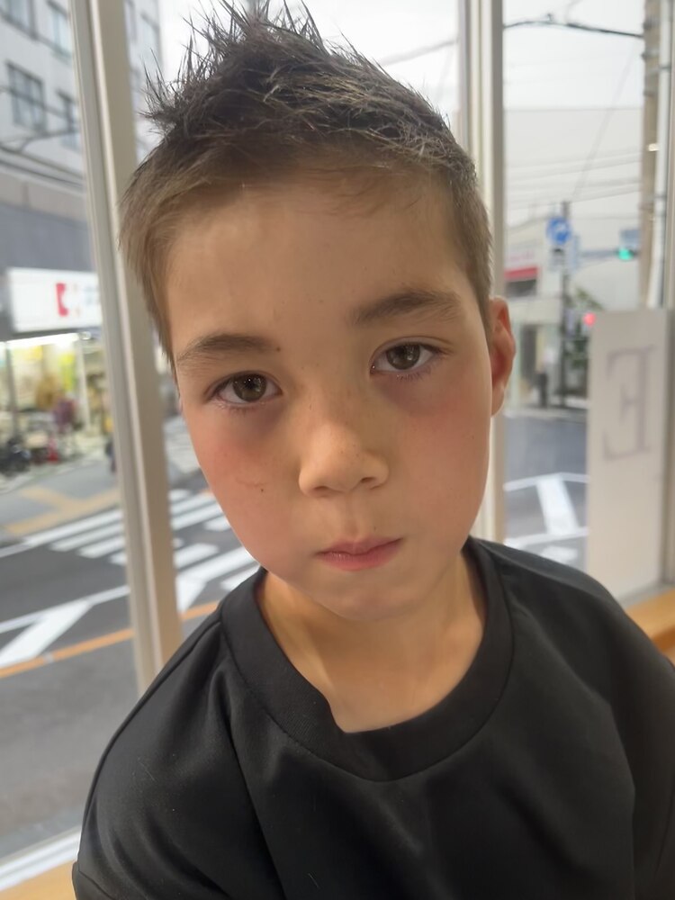 なんかすっごい寝癖やった日😂 トサカ🐓みたいな ベッカム 死語? みたいな😊 もっと髪伸びて色んな髪型したいなぁ💇6ヶ月ベビー6months寝癖髪の毛伸びたベッカム赤ちゃん赤ちゃんのいる生活ベビーbaby令和5年ベビー男の子ベビー男の子ママ令