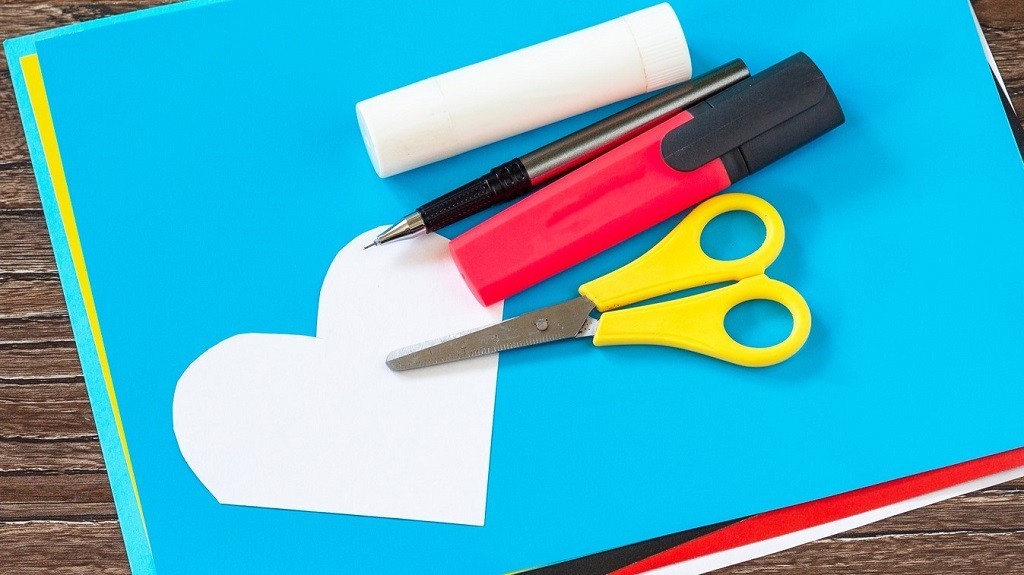 ファミリーデー 母の日＆父の日 をもっと楽しくするプレゼント製作＆遊びのアイデア保育のお仕事レポート