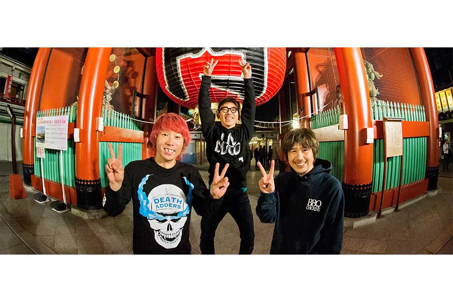 自宅全焼、地震、緊急入院 次々と見舞う困難を乗り越えてきた夫婦と10人の子どもたち 映画『人生ドライブ』予告編 - YouTube