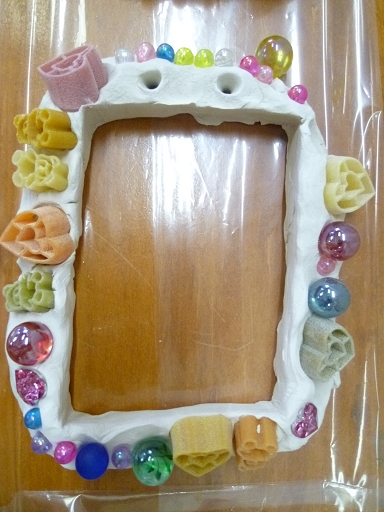 紙粘土の写真立ての作り方とひび割れ対策！小さい子供でも簡単に作れます♪明日は何しよう