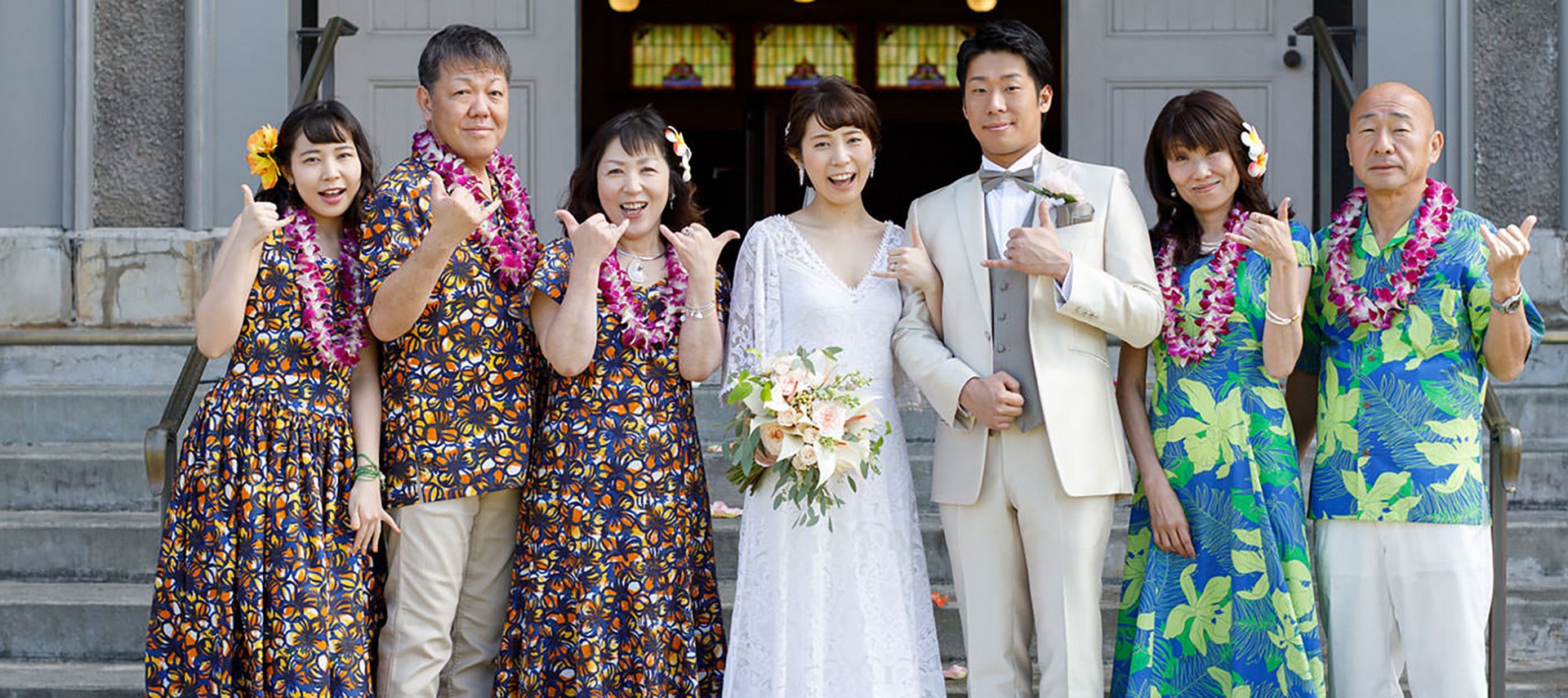 ムームー×結婚式 ハワイリゾートウェディングにおすすめのスタイル – MuuMuu Aloha