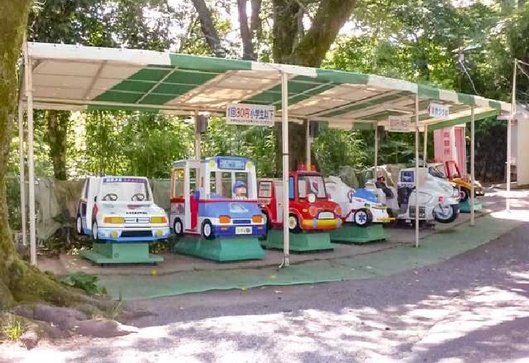 小田原市城址公園こども遊園地 ホームメイト