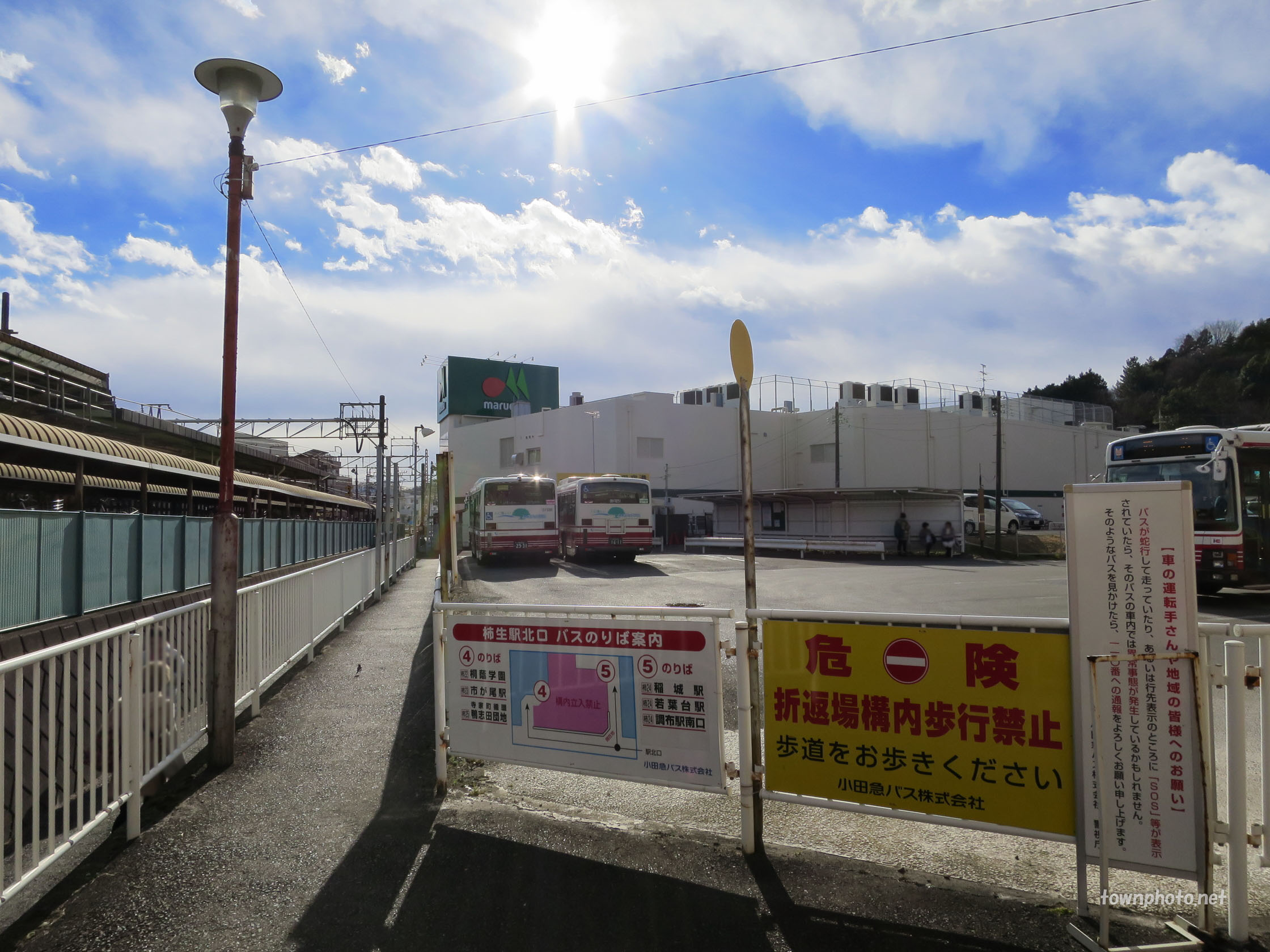 柿生駅北口」(バス停)の時刻表/アクセス/地点情報/地図 - NAVITIME