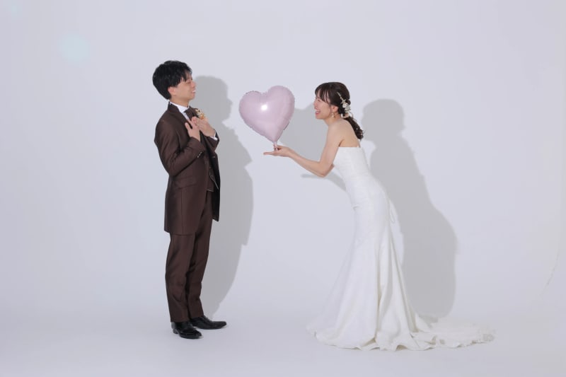 結婚記念日のおしゃれな写真アイデア8選！2人らしくお祝いしようLOVEGRAPH Journal