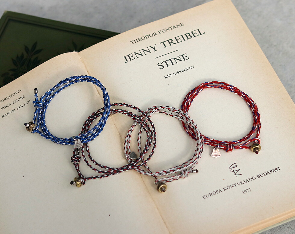 ペアミサンガお揃いでつける!カップル向けミサンガのおすすめランキングモノスポ