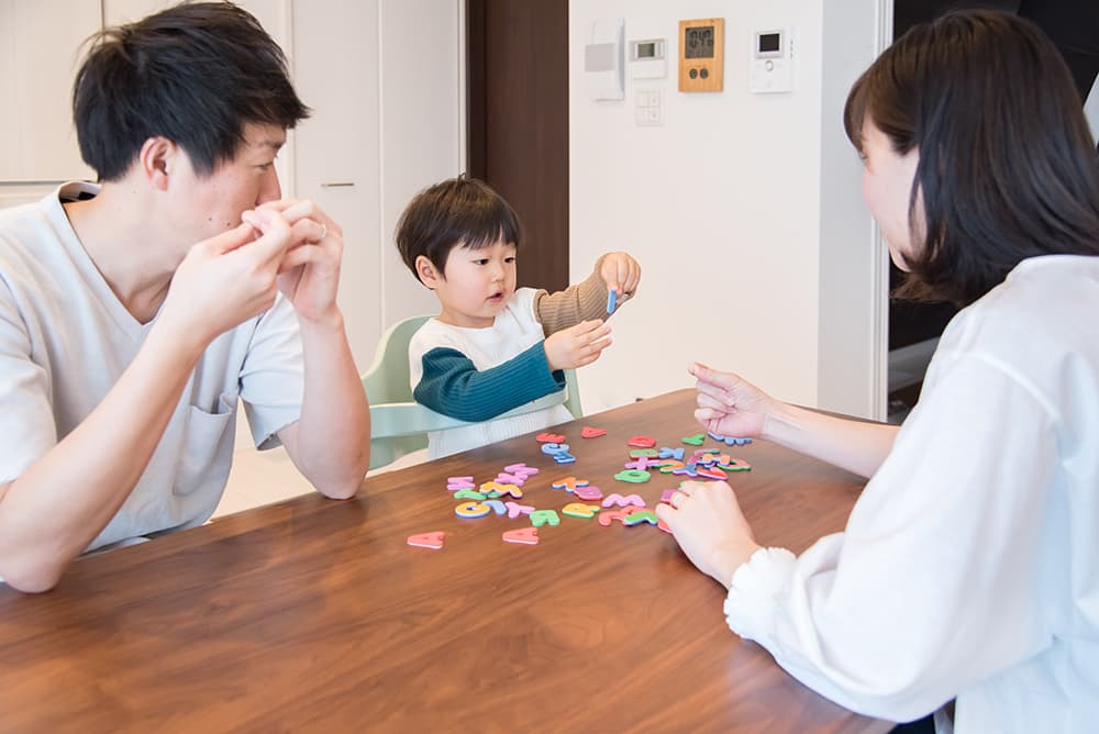 赤ちゃんが喜ぶ英語の遊びオリビアのプレイタイム子育て英語の育児聞き流し英語