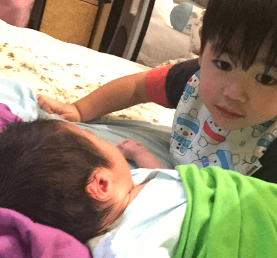 ABEMAエンタメ - ディーン・フジオカ 44妻や子どもたちとの“顔出し”家族ショットに反響「お子様たち大きくなりましたね」「ステキなご家族」