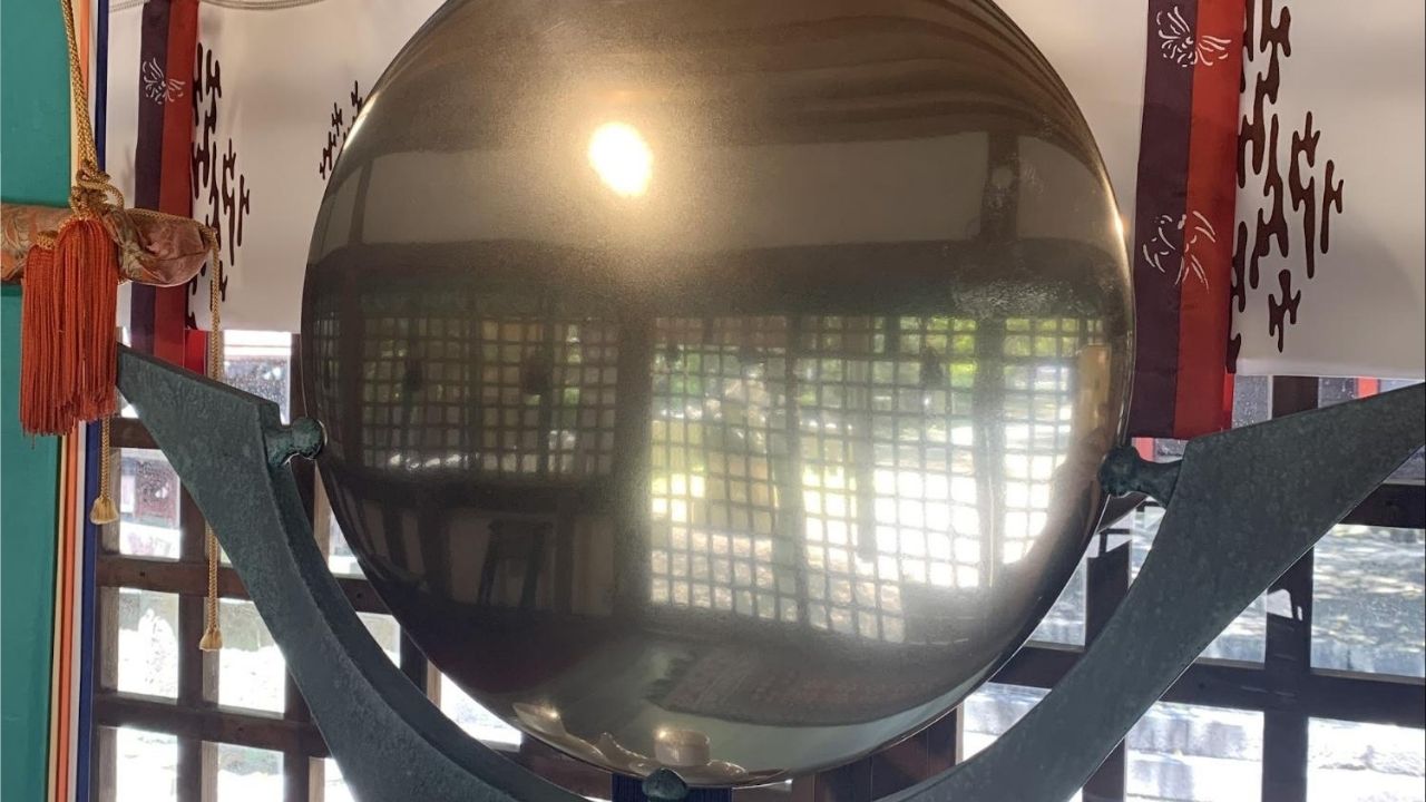 鏡作坐天照御魂神社 見どころと御朱印 鏡つくりの神をまつる - 花鳥参拝帖