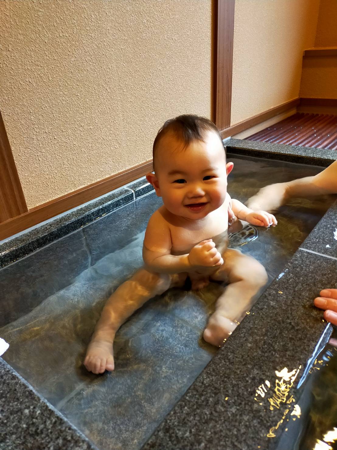 子どもと一緒におふろタイム！乳幼児の入浴で気をつけたいことって？今日のおふろどうする
