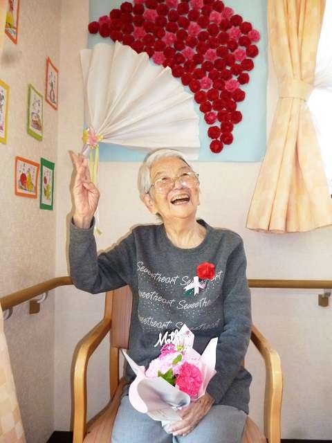 老健オアシス 入所介護「母の日イベント」介護のオアシスグループ医療法人隆星会 社会福祉法人大和福寿会大阪 平野
