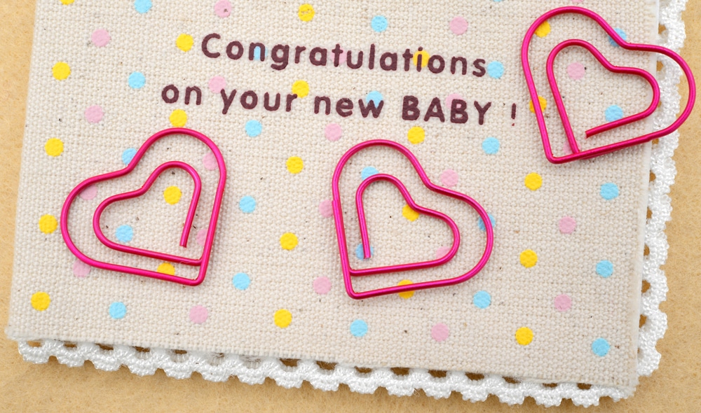 お宮参りのお祝い金の相場はいくら？お祝いの包み方や渡すタイミングとはこども写真館スタジオアリス写真スタジオ・フォトスタジオ